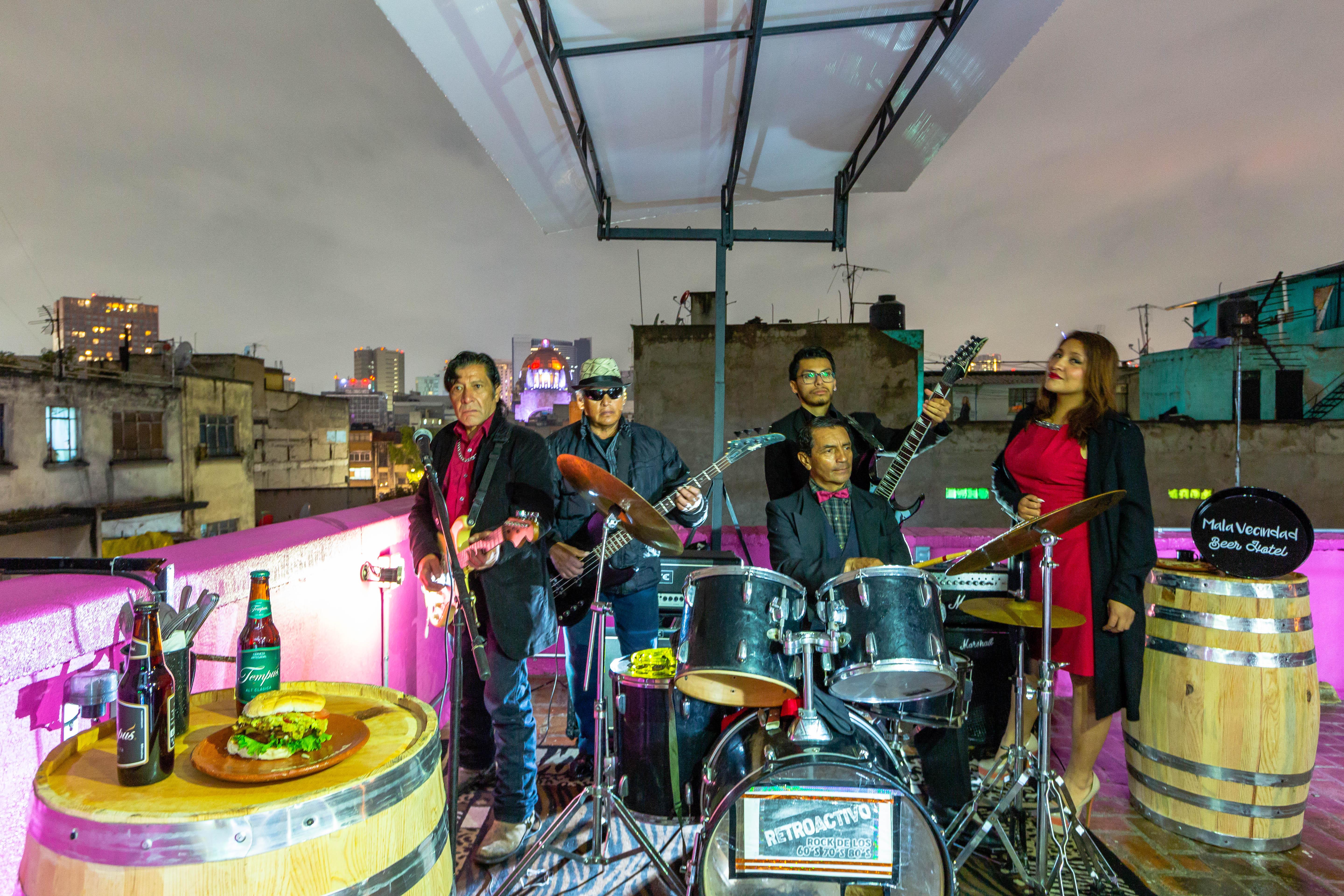 Mala Vecindad Beer Hotel — Photos 3